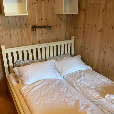 In Out 5 Bedrooms Sauna * Orpen