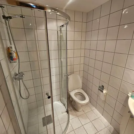 דירה In Out 5 Bedrooms Sauna